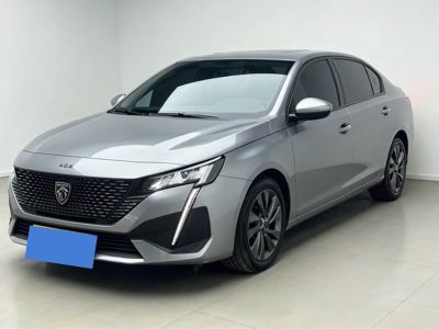 Nissan X-Trail, 2026 г., белый, 100 км Peugeot 标致408, 2022 г., серебристый / серый, 21 900 км