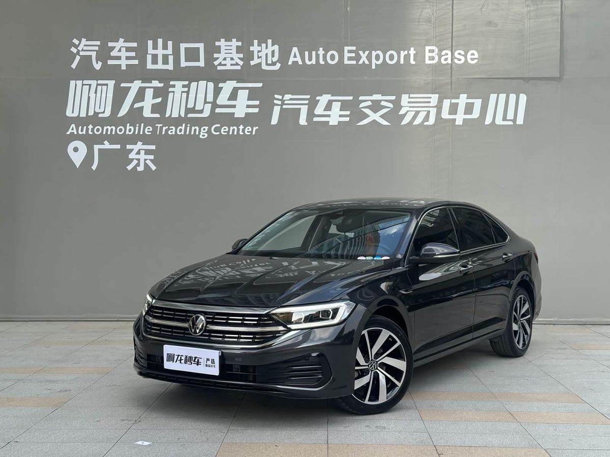 Volkswagen Sagitar, 2023 г., чёрный, 32 800 км Volkswagen Sagitar 2023 300TSI DSG Превосходство версия