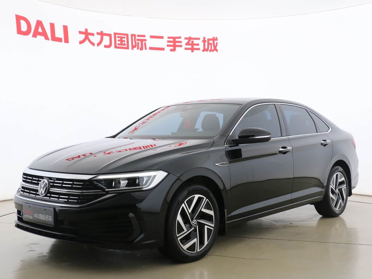 Volkswagen Sagitar, 2024 г., чёрный, 31 600 км Volkswagen Sagitar 2024 300TSI DSG комплектация «Чаоюэ»