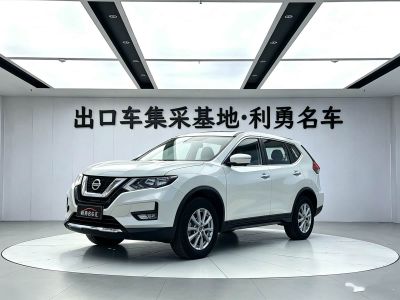 Nissan X-Trail, 2023 г., белый, 28 000 км Nissan X-Trail, 2023 г., белый, 47 000 км