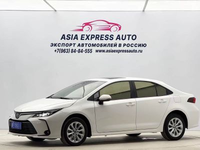 Toyota Corolla, 2022 г., белый, 25 000 км Toyota Corolla, 2022 г., белый, 32 000 км