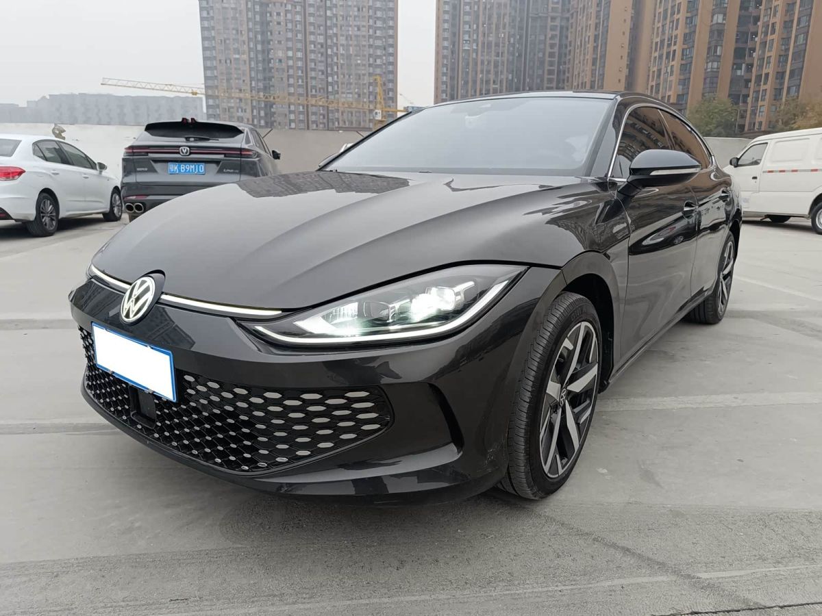 Volkswagen Lamando, 2022 г., чёрный, 19 000 км Volkswagen Lamando 2022 Lamando L 280TSI DSG Чаола Флагман