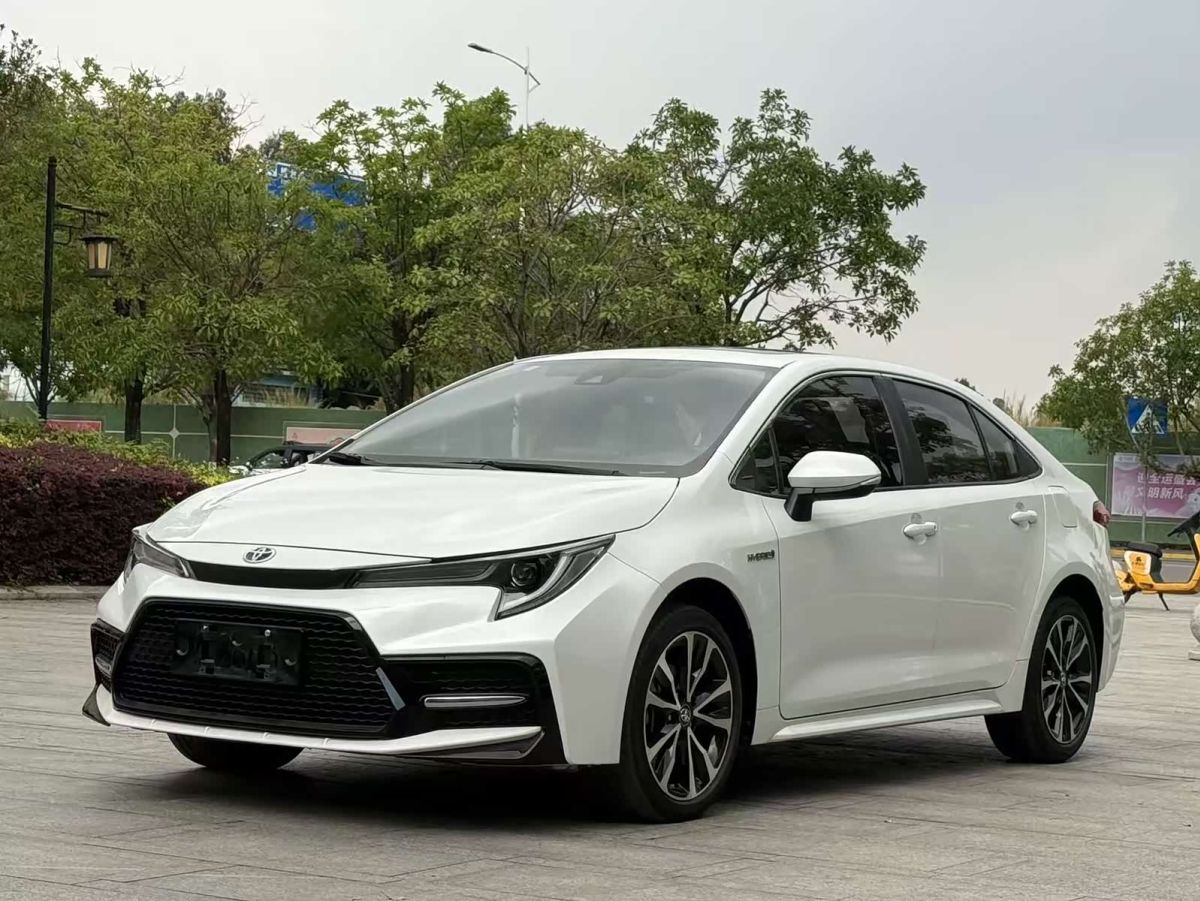 Toyota Levin, 2023 г., белый, 58 000 км Toyota Levin, 2023 г., белый, 58 000 км