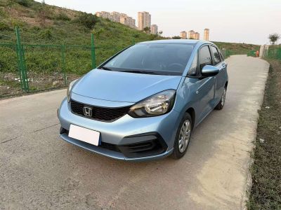 Honda Fit, 2023 г., белый, 50 600 км Honda 飞度, 2023 г., синий, 40 000 км