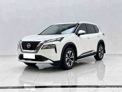 Nissan X-Trail, 2021 г., белый, 40 000 км Nissan X-Trail, 2021 г., белый, 62 000 км