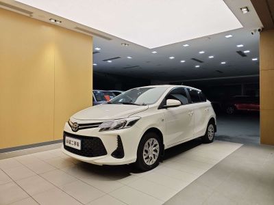 Toyota 威驰FS, 2022 г., белый, 12 400 км Toyota 威驰FS, 2022 г., белый, 26 000 км
