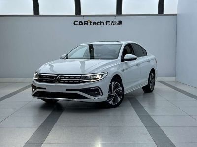 Volkswagen Bora, 2023 г., белый, 50 000 км Volkswagen Bora 2023 200TSI DSG Юэсин PROверсия