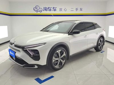 Citroen 凡尔赛C5 X, 2022 г., серебристый / серый, 64 200 км Citroen 凡尔赛C5 X, 2024 г., белый, 37 000 км