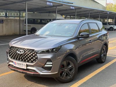 Chery 瑞虎5x, 2021 г., белый, 24 300 км Chery 瑞虎7, 2023 г., серебристый / серый, 17 000 км