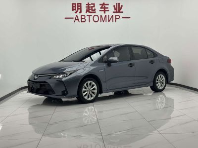 Toyota Corolla, 2023 г., серебристый / серый, 40 000 км Toyota Corolla, 2023 г., синий, 48 000 км