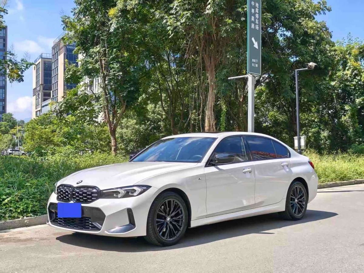 BMW 3 серия, 2023 г., белый, 60 000 км BMW 3 серия 2023 325i пакет M Sport, исполнение «Ночь»