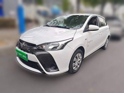 Toyota Vios, 2023 г., белый, 46 600 км Toyota Yaris L (Чжисюань), 2021 г., белый, 43 900 км