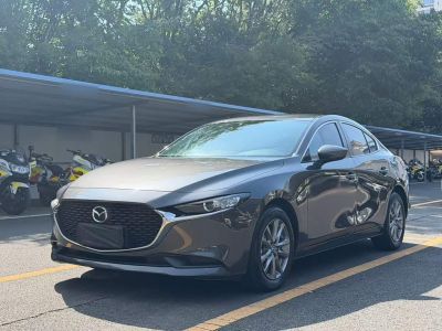 Mazda 3 Axela, 2022 г., серебристый / серый, 17 000 км Mazda 马自达3 昂克赛拉, 2022 г., серебристый / серый, 45 100 км