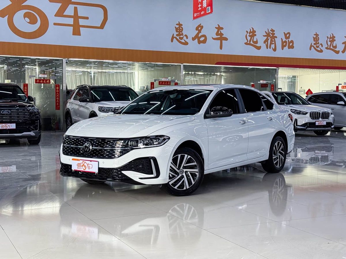 Volkswagen Lavida, 2025 г., белый, 2 300 км Volkswagen Lavida 2024 300TSI DSG исполнение «Звёздное небо» комплектация «Лидер»