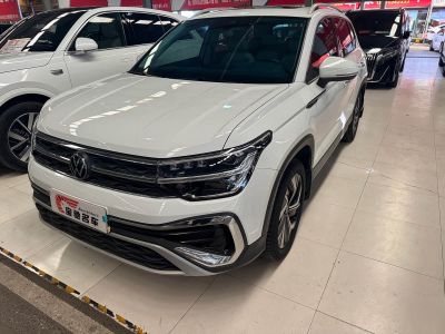 Volkswagen Tharu, 2023 г., белый, 37 500 км Volkswagen Tharu 2023 300TSI одна ведущая ось 皎月版