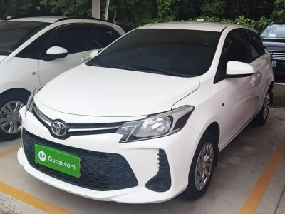Toyota Levin, 2024 г., белый, 43 100 км Toyota 威驰FS, 2021 г., белый, 40 400 км