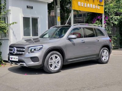 Mercedes-Benz GLB, 2021 г., серебристый / серый, 38 000 км Mercedes-Benz 奔驰GLB, 2021 г., серебристый / серый, 75 000 км