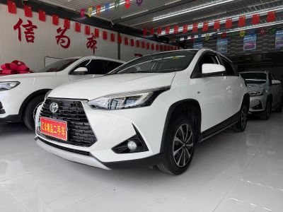 Toyota Vios, 2023 г., белый, 46 600 км Toyota Yaris L (Чжисюань), 2022 г., белый, 10 000 км
