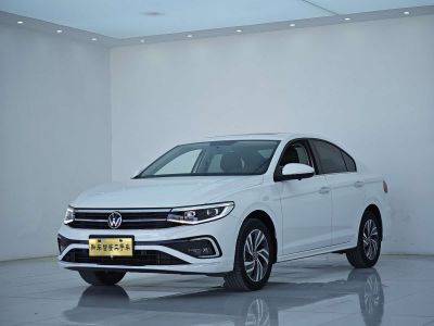 Volkswagen Bora, 2023 г., белый, 43 000 км Volkswagen Bora 2023 200TSI DSG Юэсин версия
