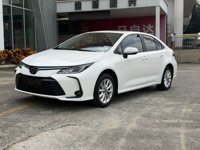 Toyota Corolla, 2021 г., белый, 19 000 км Toyota Corolla, 2021 г., белый, 70 000 км
