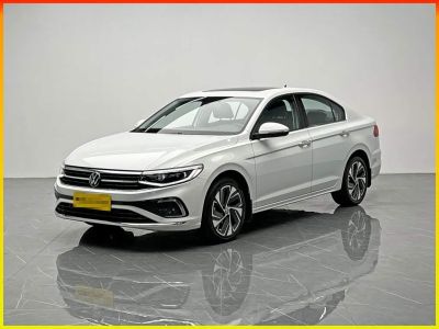 Volkswagen Bora, 2023 г., белый, 43 000 км Volkswagen Bora 2023 200TSI DSG Юэсин PROверсия
