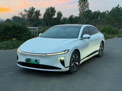 Changan Qiyuan A06, 2025 г., серебристый / серый, 10 км Changan Qiyuan A07, 2024 г., белый, 60 000 км