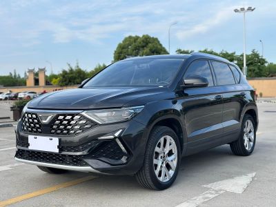 Jetta VS5, 2024 г., белый, 37 000 км Jetta 捷达VS5, 2024 г., серебристый / серый, 11 000 км