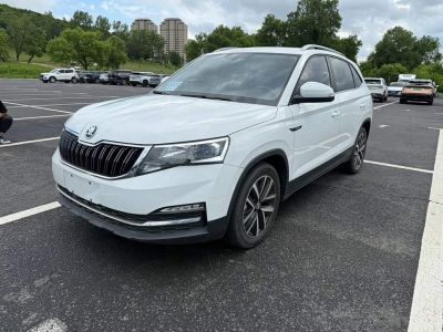Skoda Kamiq, 2022 г., жёлтый / оранжевый, 25 800 км Skoda 柯米克, 2023 г., белый, 1 400 км