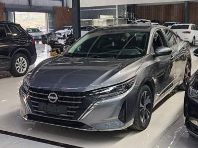 Nissan Sylphy, 2024 г., серебристый / серый, 2 800 км Nissan Sylphy, 2024 г., серебристый / серый, 68 000 км