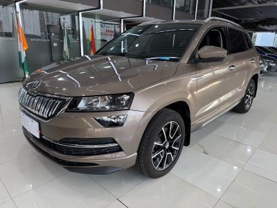 Skoda Karoq, 2022 г., шампань / коричневый, 34 000 км Skoda 柯珞克, 2022 г., шампань / коричневый, 34 000 км