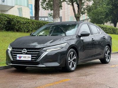 Nissan Sylphy, 2023 г., серебристый / серый, 60 900 км Nissan Sylphy, 2023 г., чёрный, 65 000 км