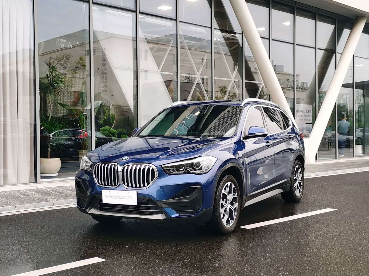 BMW X1, 2021 г., синий, 44 500 км BMW X1 2021 sDrive25Li комплектация «Лидер»