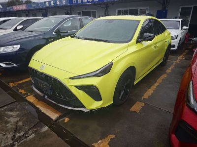 MG MG5 Scorpio, 2022 г., белый, 63 000 км MG MG5天蝎座, 2022 г., зелёный, 31 000 км
