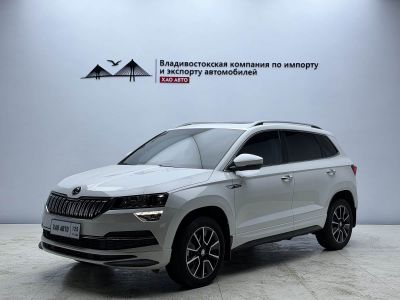 Skoda Karoq, 2022 г., шампань / коричневый, 34 000 км Skoda 柯珞克, 2023 г., белый, 25 000 км