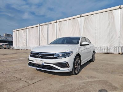 Volkswagen Bora, 2025 г., белый, 14 000 км Volkswagen Bora 2023 200TSI DSG Юэсин PROверсия