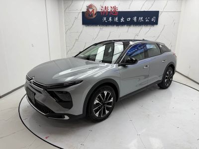 Citroen 凡尔赛C5 X, 2026 г., белый, 100 км Citroen 凡尔赛C5 X, 2026 г., серебристый / серый, 150 км