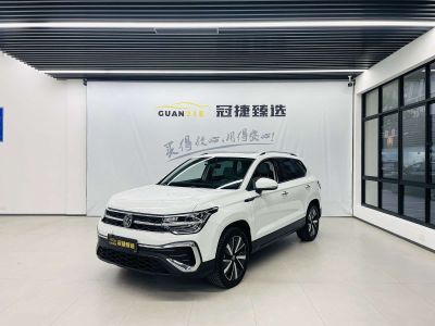 Volkswagen Tharu, 2023 г., белый, 37 500 км Volkswagen Tharu 2023 300TSI одна ведущая ось 皎月版