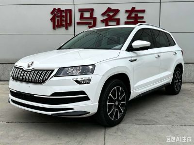 Skoda Karoq, 2022 г., шампань / коричневый, 34 000 км Skoda 柯珞克, 2023 г., белый, 17 000 км