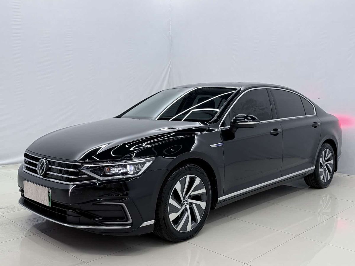 Volkswagen Magotan PHEV, 2023 г., чёрный, 41 000 км Volkswagen Magotan PHEV 2022 GTE Люкс