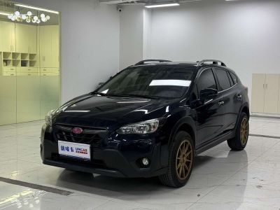 Subaru XV, 2021 г., белый, 40 100 км Subaru XV, 2021 г., синий, 50 000 км