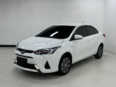 Toyota Yaris L (Чжисюань), 2023 г., белый, 8 900 км Toyota Yaris L (Чжисян), 2022 г., белый, 22 000 км