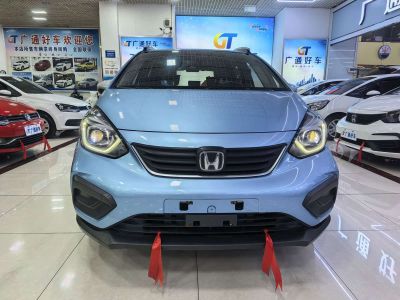 Volkswagen Tiguan L, 2025 г., синий, 600 км Honda 飞度, 2021 г., синий, 37 000 км