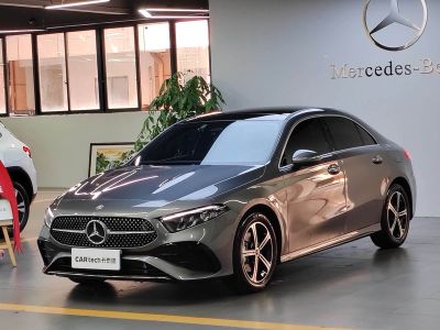 Mercedes-Benz A-Class, 2023 г., красный / фиолетовый, 20 600 км Mercedes-Benz A-Class, 2023 г., серебристый / серый, 6 000 км