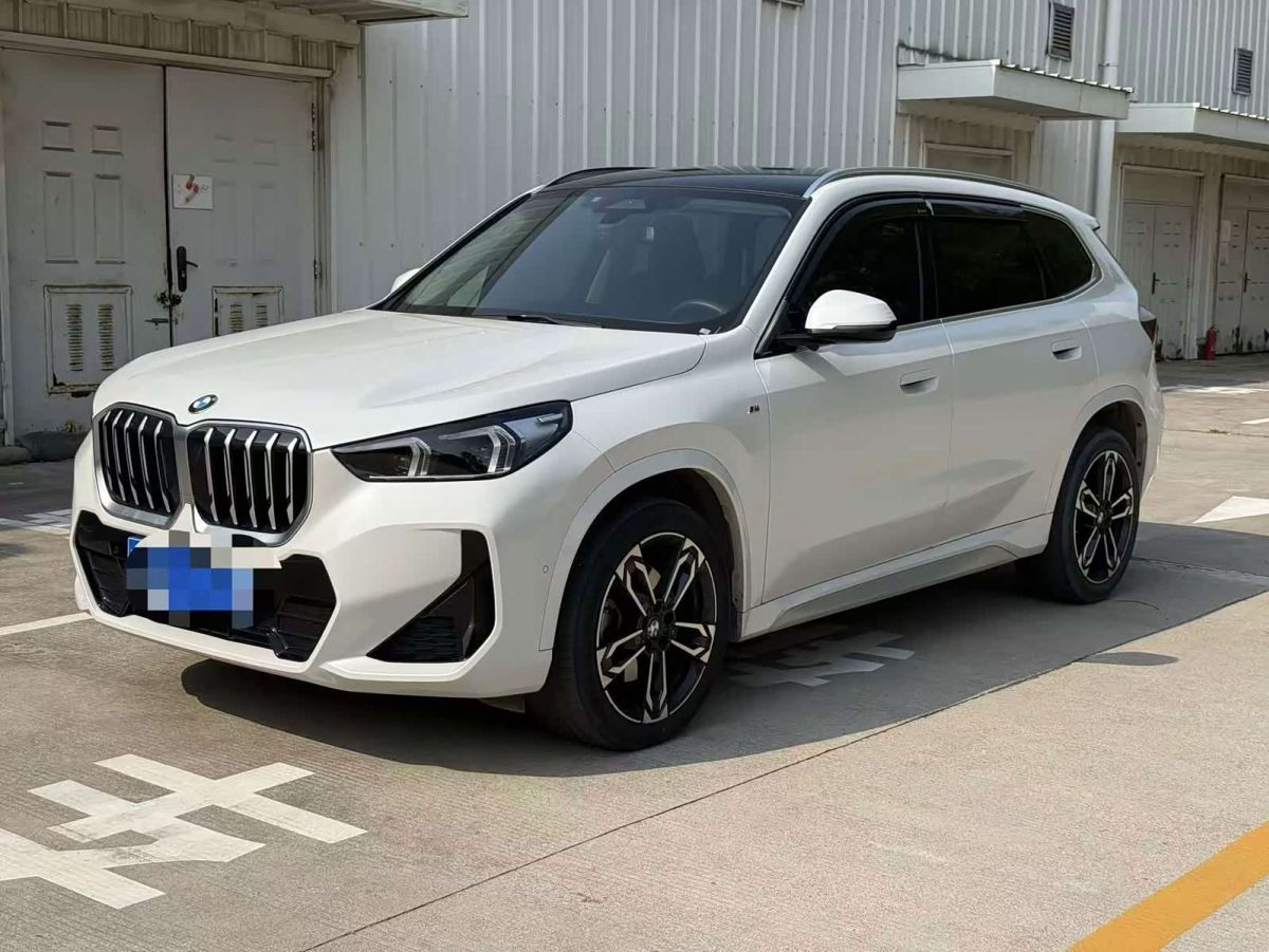 BMW X1, 2024 г., белый, 26 000 км BMW X1 2024 sDrive25Li пакет M Sport