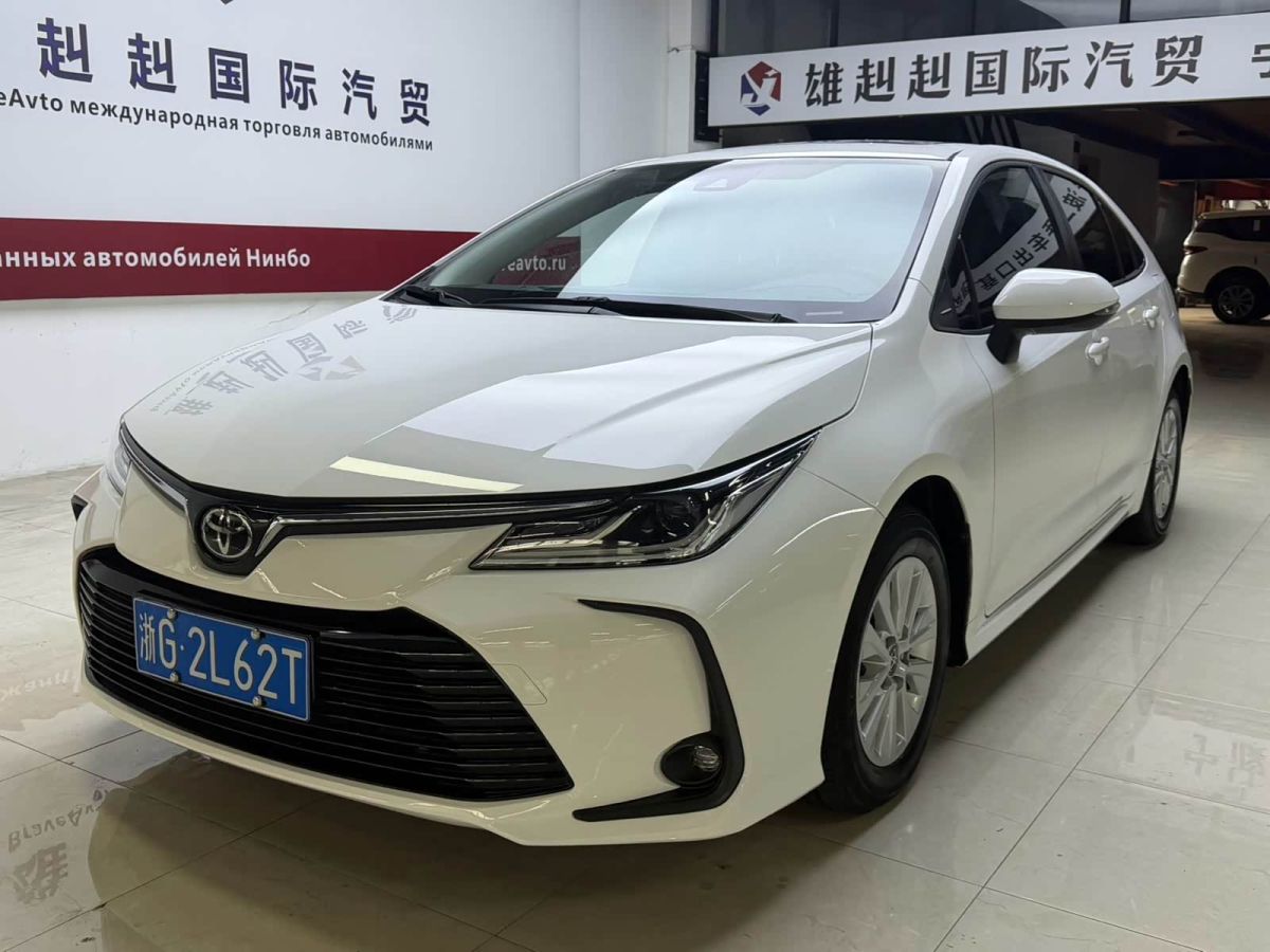 Toyota Corolla, 2023 г., белый, 9 900 км Toyota Corolla, 2023 г., белый, 9 900 км