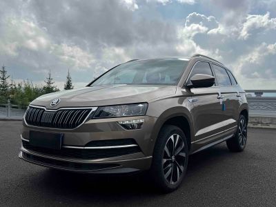 Skoda Karoq, 2022 г., шампань / коричневый, 34 000 км Skoda 柯珞克, 2022 г., шампань / коричневый, 48 000 км