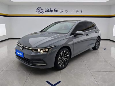 Volkswagen Golf, 2021 г., серебристый / серый, 41 300 км Volkswagen Golf 2021 280TSI DSG Pro