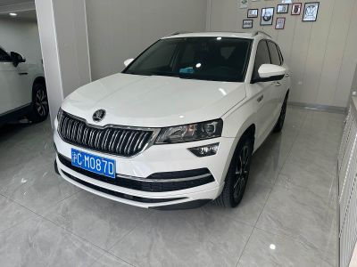 Skoda Karoq, 2022 г., шампань / коричневый, 34 000 км Skoda 柯珞克, 2023 г., белый, 20 000 км