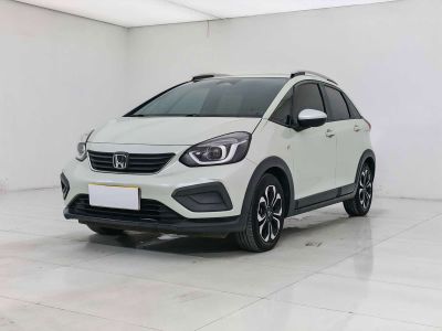 Honda Envix, 2022 г., чёрный, 41 000 км Honda 飞度, 2021 г., зелёный, 55 000 км