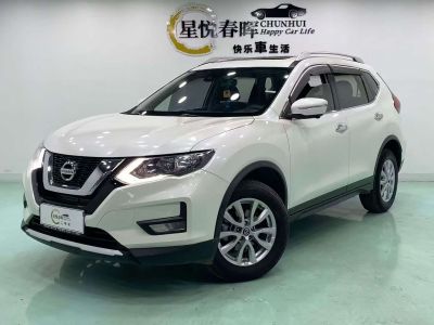 Nissan X-Trail, 2021 г., белый, 40 000 км Nissan X-Trail, 2021 г., белый, 60 000 км